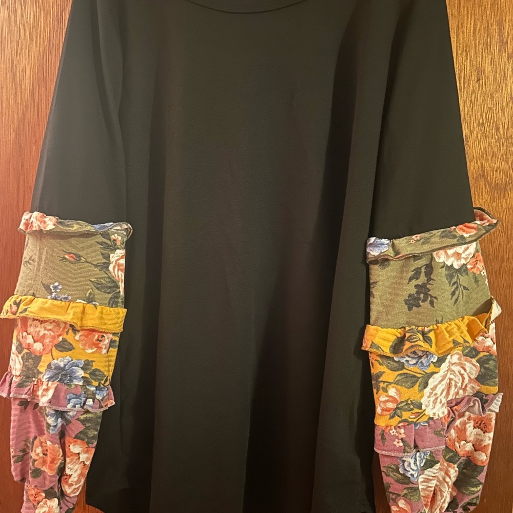 Floral Sleeve Black Top